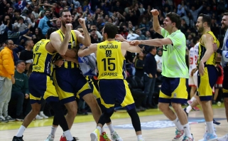 Turkijoje – fantastiškas Šaro auklėtinio metimas ir valinga "Fenerbahče" pergalė